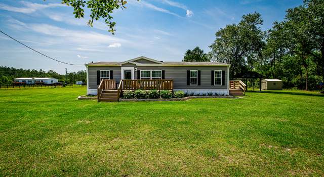 Photo of 527 Buckshot Rd, St. George, GA 31562