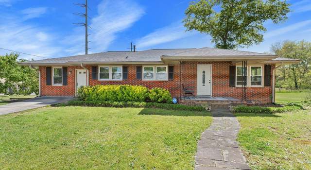 Photo of 318 E Tate St, Elberton, GA 30635