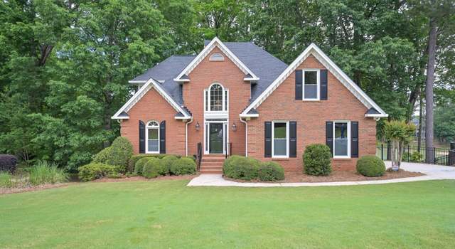 Photo of 5028 Chapel Lake Cir, Douglasville, GA 30135