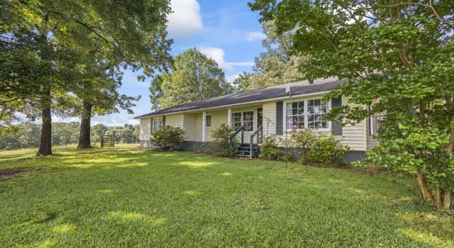 Photo of 631 Sandy Cross Rd, Royston, GA 30662