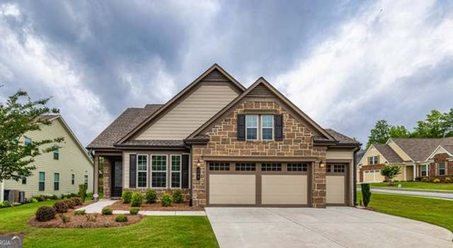 Photo of 209 Cottonwood Cir, Peachtree City, GA 30269