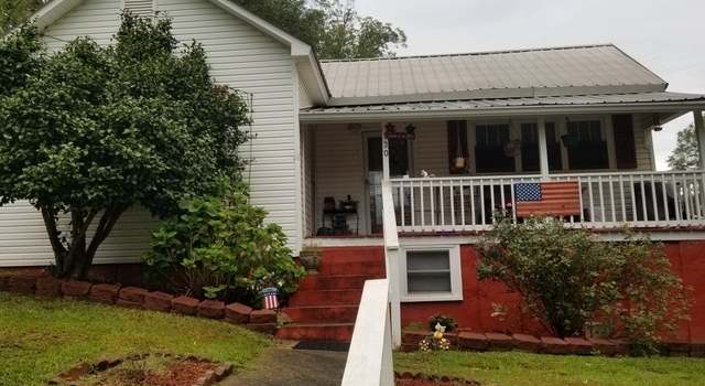Photo of 130 Stokes St, Tallapoosa, GA 30176