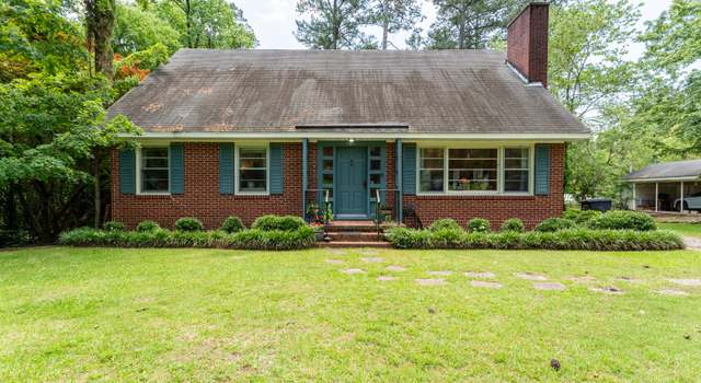 Photo of 240 Lakeshore Dr, Milledgeville, GA 31061
