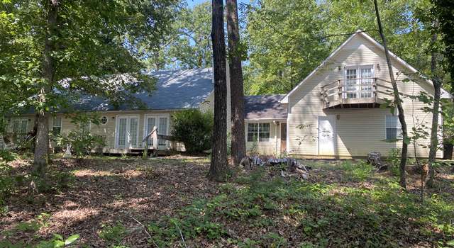 Photo of 621 Chase Landing Rd, Martin, GA 30557