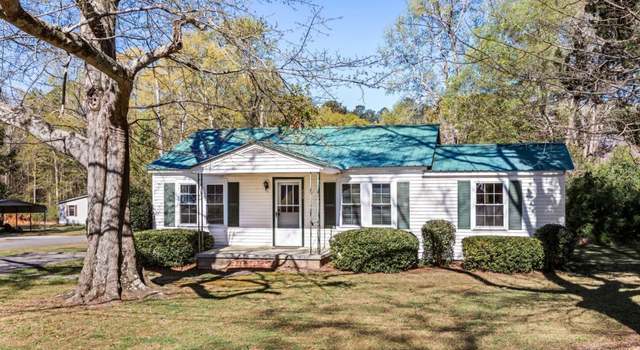 Photo of 220 S Pecan St, Washington, GA 30673