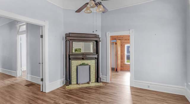 Photo of 863 Jackson St, Locust Grove, GA 30248