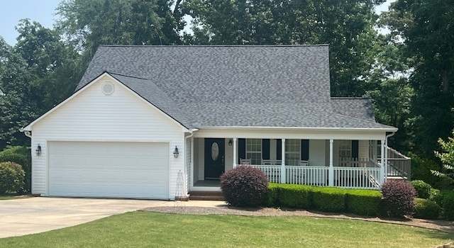 Photo of 381 Southern Walk Dr, Milledgeville, GA 31061