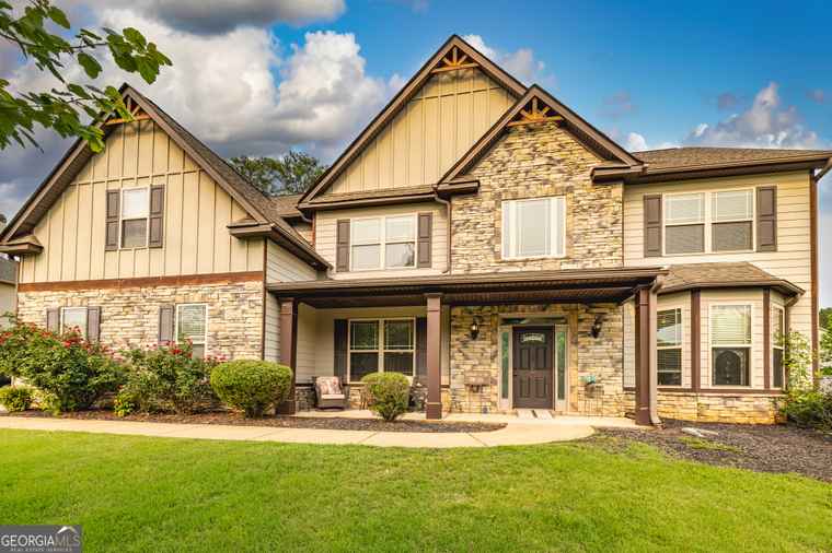 Photo of 150 Bellemeade Ct Fayetteville, GA 30215