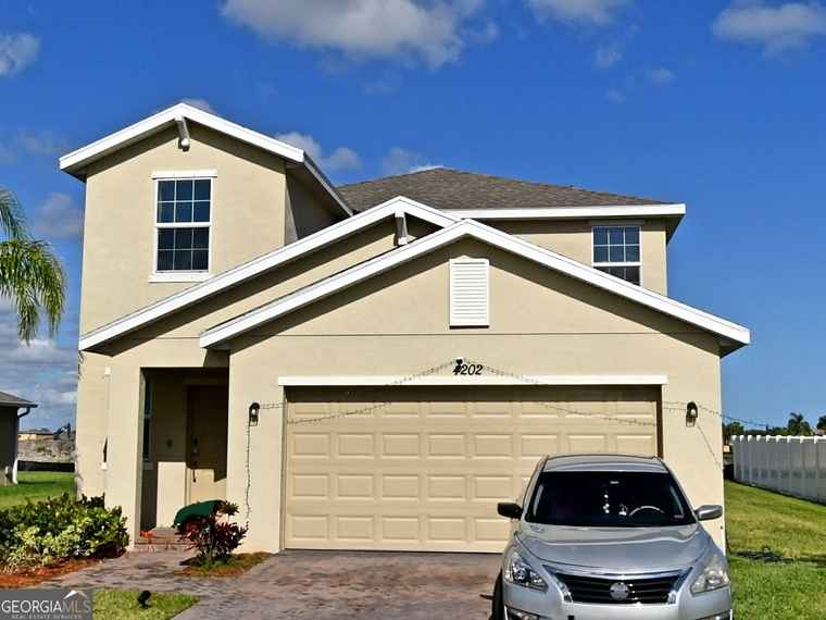 Photo of 4202 Birkdale Dr Fort Pierce, FL 34947