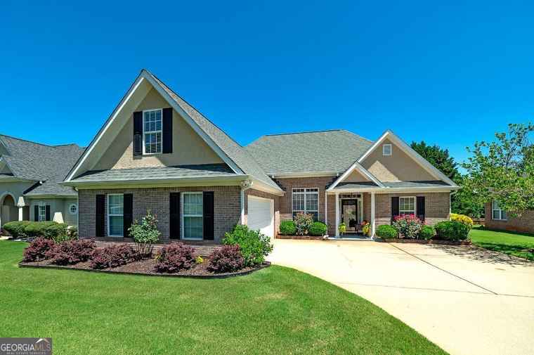 Photo of 127 Laurel Springs Dr Mcdonough, GA 30253