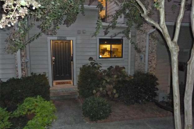 3813 Stonewall Ter 15 Atlanta Ga 30339 3319 Mls 7004293 Redfin