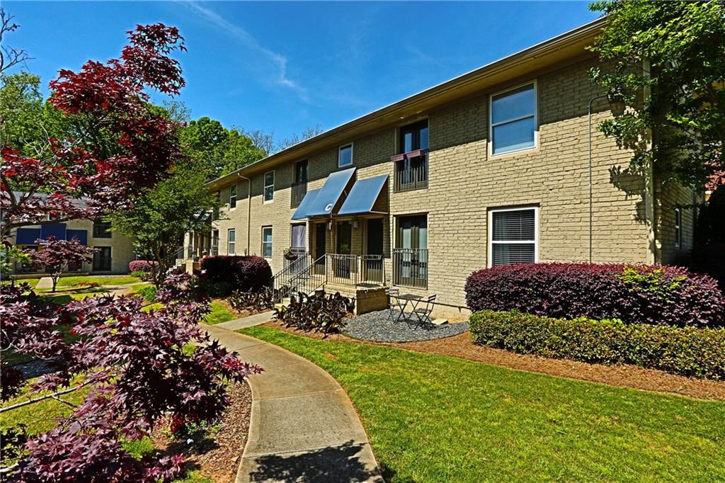 2023 Oakview Rd SE Unit C316, Atlanta, GA 30317 MLS 6002029 Redfin