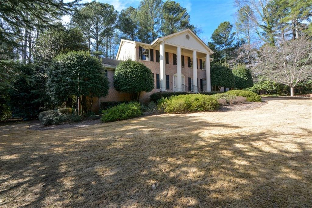 2083 Gunstock Dr Stone Mountain Ga 30087 Mls 6661765 Redfin
