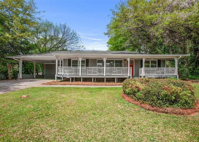 Property at 5052 W Mountain St, Stone Mountain, GA 30083, 3 beds, 1 bath
