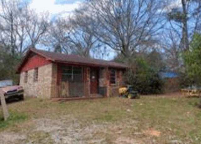 Property at 151 Rosa Parks St, Camden, AL 36726, 1 bed, 1 bath