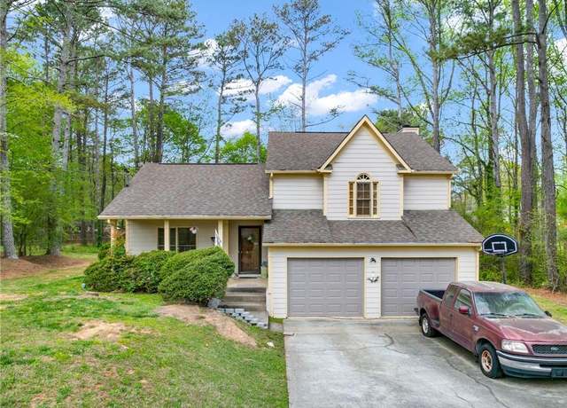 Property at 991 Lisa Kay Dr, Lawrenceville, GA 30046, 3 beds, 2.5 baths