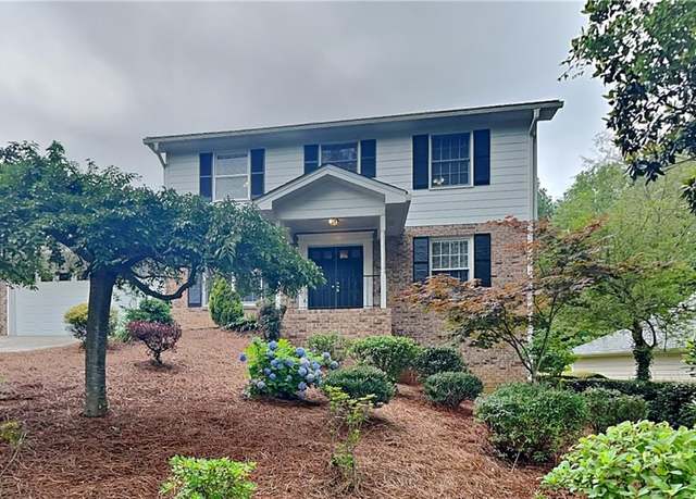 Property at 515 Wavetree Dr, Roswell, GA 30075, 4 beds, 2.5 baths