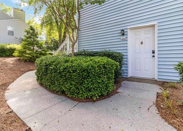 Property at 1005 Glenleaf Dr, Peachtree Corners, GA 30092, 2 beds, 1 bath