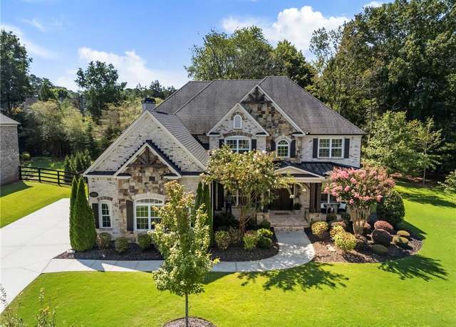 Property at 12920 Keystone Ct, Alpharetta, GA 30009, 5 beds, 4.5 baths
