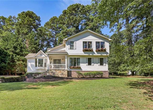 Property at 9920 Timberstone Rd, Alpharetta, GA 30022, 4 beds, 2.5 baths