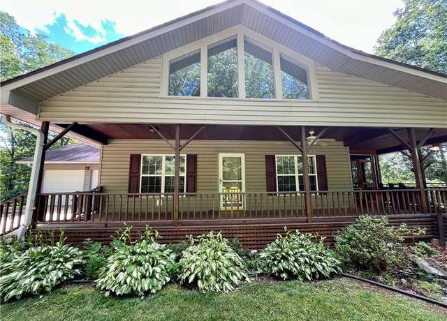 Property at 270 Clifton Dr, Dawsonville, GA 30534, 5 beds, 3 baths