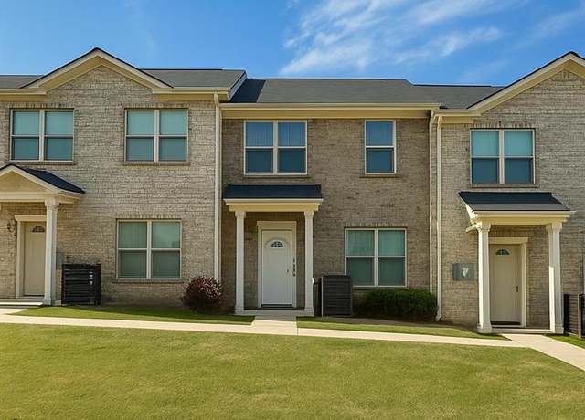 Property at 3407 Hidden Stream Ct, Stockbridge, GA 30281, 3 beds, 2.5 baths