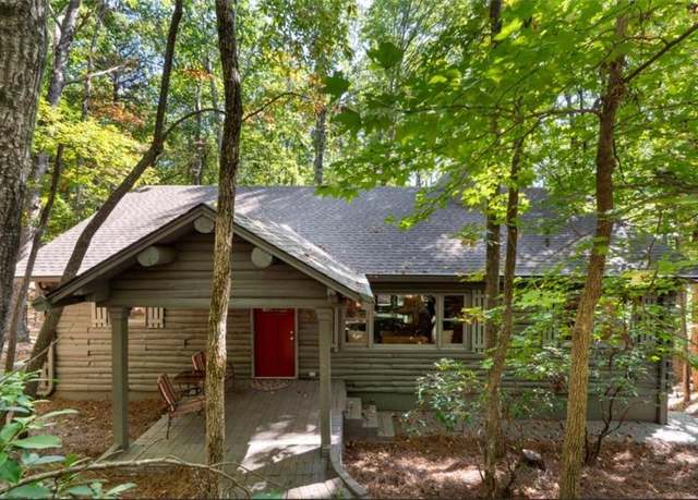 Property at 884 Quail Cove Dr, Big Canoe, GA 30143, 4 beds, 2 baths