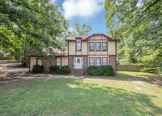 Property at 2015 Lullwater Cir, Jonesboro, GA 30236, 4 beds, 2.5 baths
