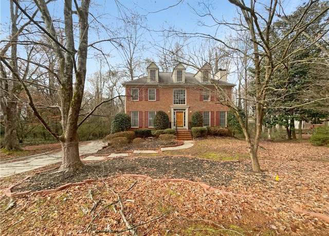 Property at 1302 Milstead Trce NE, Marietta, GA 30066, 5 beds, 3.5 baths