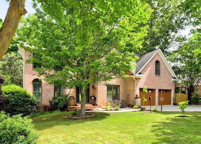 Property at 5105 Tynewick Trce NE, Roswell, GA 30075, 6 beds, 4 baths