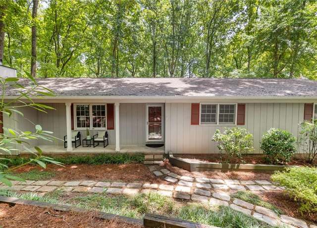 Property at 2880 Foothill Trl, Marietta, GA 30066, 3 beds, 6.5 baths