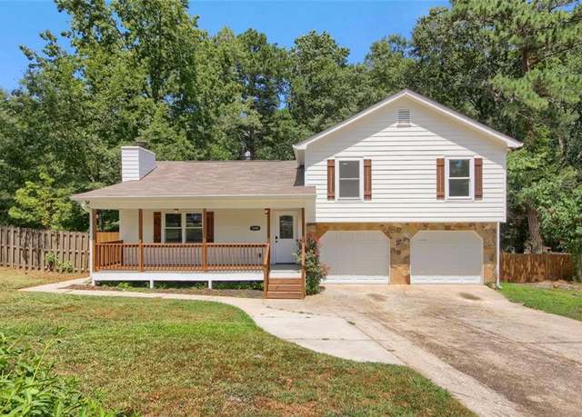 Property at 1099 Westwood Pl, Grayson, GA 30017, 3 beds, 2 baths