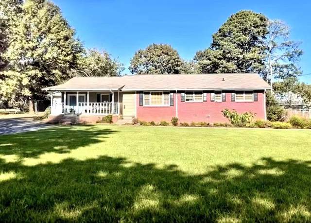 Property at 3406 San Antonio Dr, Snellville, GA 30039, 3 beds, 2 baths