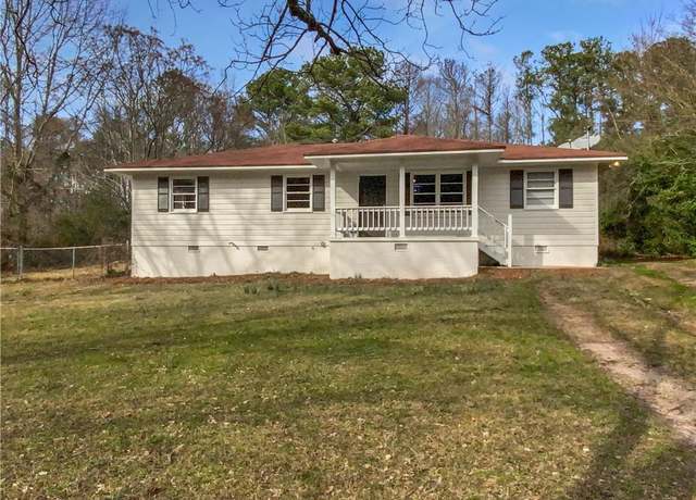 Property at 207 Westmoreland Dr, Griffin, GA 30223, 3 beds, 1 bath