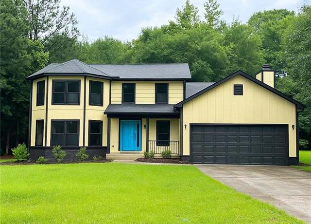 Property at 2615 Fox Hall South Ln, Atlanta, GA 30349, 3 beds, 2.5 baths