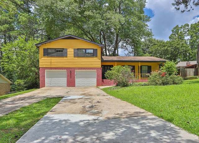 Property at 4246 Rue Saint Michel, Stone Mountain, GA 30083, 3 beds, 2.5 baths