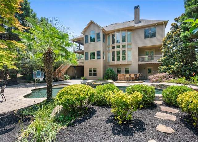 Property at 307 Heritage Overlook, Woodstock, GA 30188, 4 beds, 4.5 baths