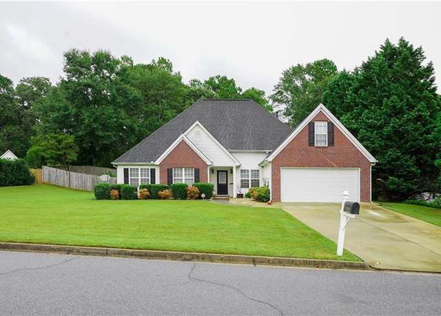 Property at 3605 Weeping Willow Ln, Loganville, GA 30052, 4 beds, 2.5 baths