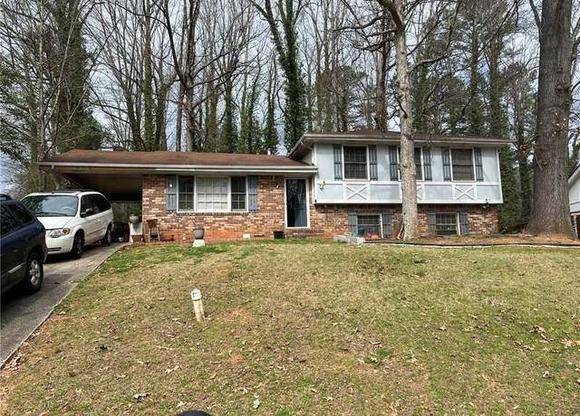 Property at 8474 Magnolia Dr, Jonesboro, GA 30238, 4 beds, 2 baths