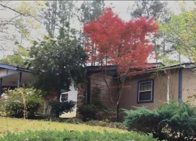 Property at 2604 Surry St, Augusta, GA 30906, 3 beds, 2 baths