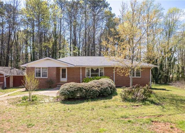 Property at 4693 Sugar Hill Rd SE, Acworth, GA 30102, 4 beds, 2 baths
