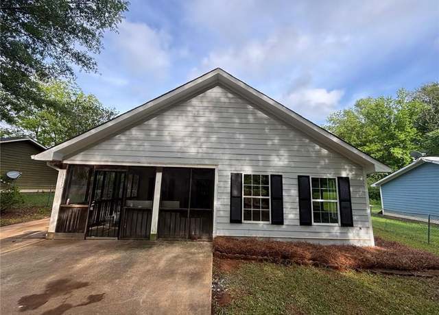 Property at 1053 Polk St, Lagrange, GA 30240, 3 beds, 2 baths