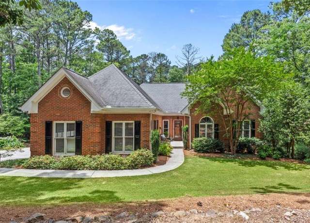 Property at 25 Highlands Way, Oxford, GA 30054, 4 beds, 3 baths