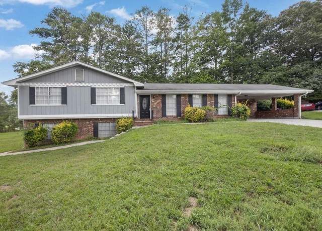 Property at 135 Melanie Ct, Atlanta, GA 30349, 3 beds, 2 baths