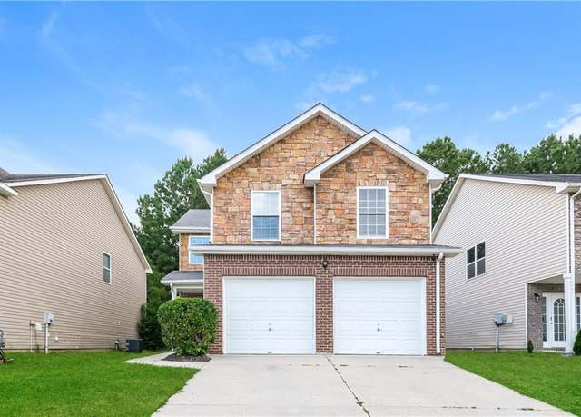 Property at 8829 Seneca Rd, Palmetto, GA 30268, 3 beds, 2.5 baths