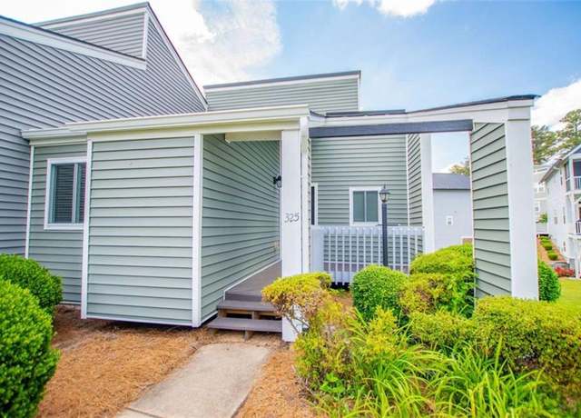 Property at 325 Berry Ct, Villa Rica, GA 30180, 3 beds, 2 baths