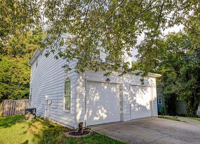 Property at 2770 Park Ave, Austell, GA 30106, 3 beds, 2.5 baths