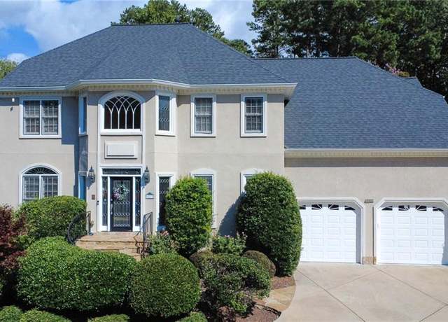Property at 5617 Asheforde Ln, Marietta, GA 30068, 5 beds, 5 baths