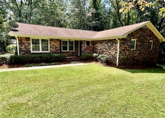 Property at 7221 Highway 166, Douglasville, GA 30135, 4 beds, 2 baths