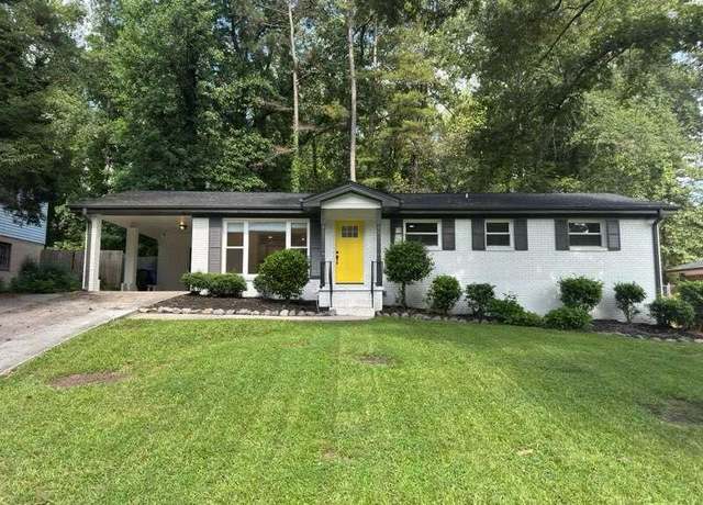Property at 4396 Greenleaf Cir, Atlanta, GA 30331, 3 beds, 2 baths